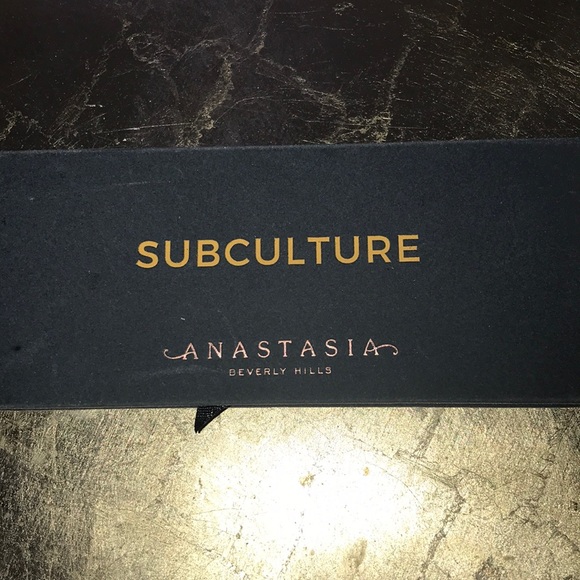 Anastasia Beverly Hills Subculture Palette - Picture 6 of 6